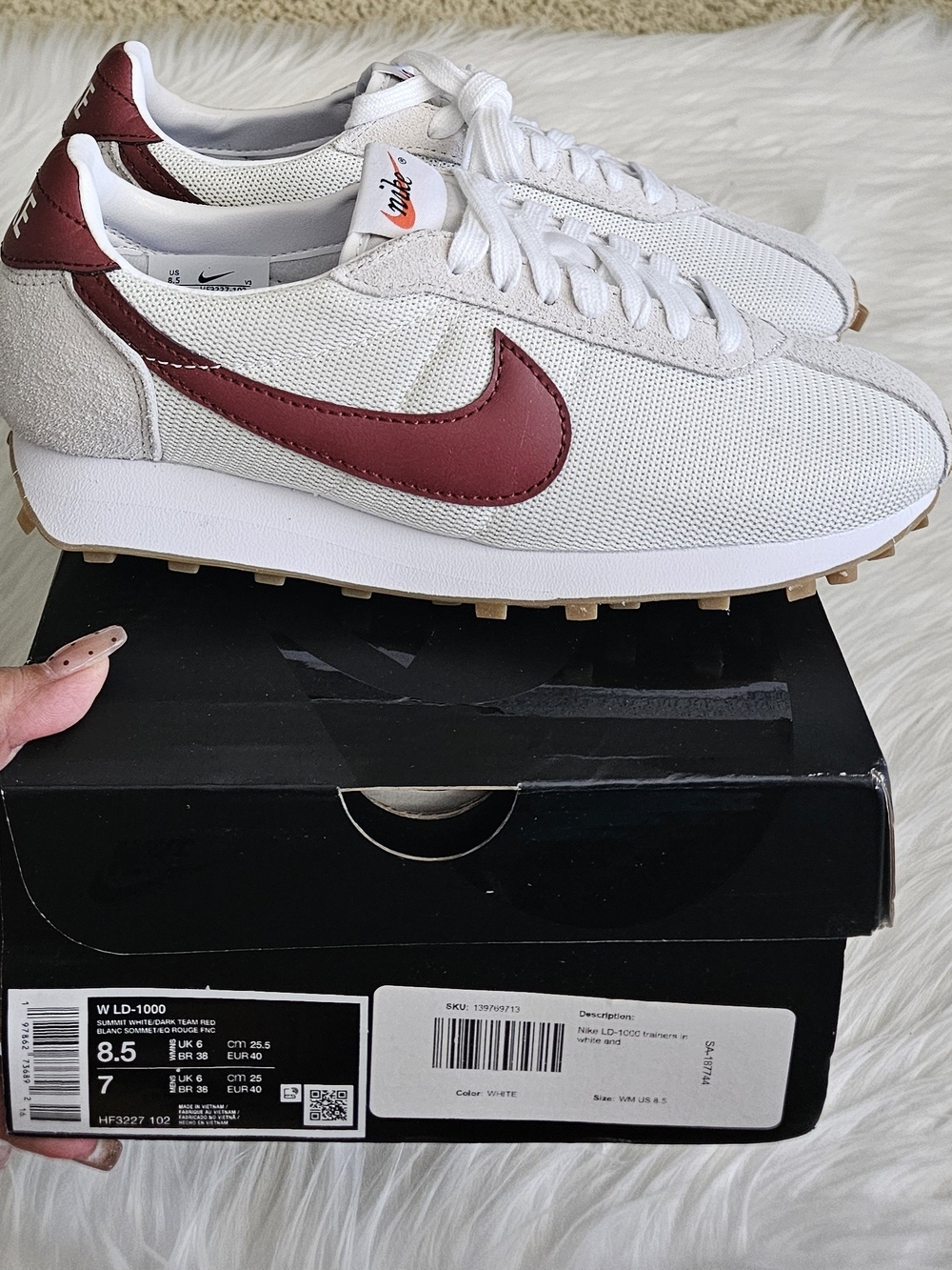 Nike LD1000 Sneakers